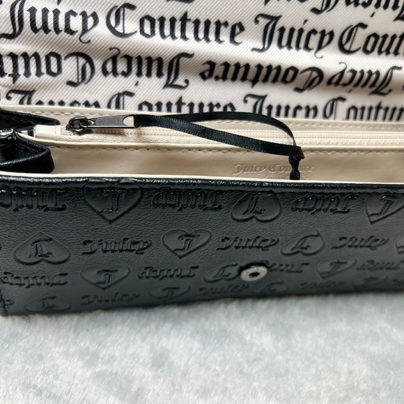 Juicy Couture Black Embossed Logo Wallet - Picture 5 of 7
